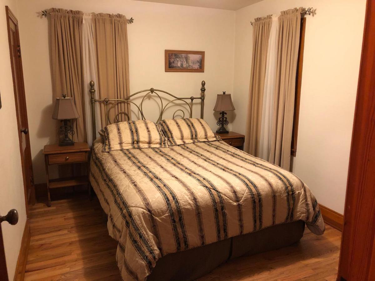 First Deadwood Cottages Ngoại thất bức ảnh